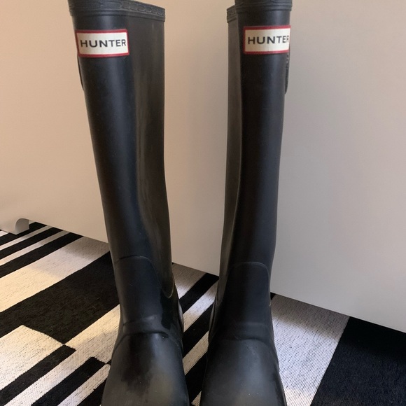 Hunter rain boots size M4/F5 - Picture 2 of 4